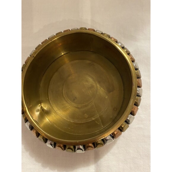 Handmade Three Tone Brass Urli for Home Decoration. - Picture 3 of 6